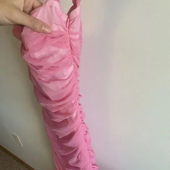 Norma Kamali Pink Walter Ruched Off‎ The Shoulder Fishtail Gown Size XS - Picture 8 of 16